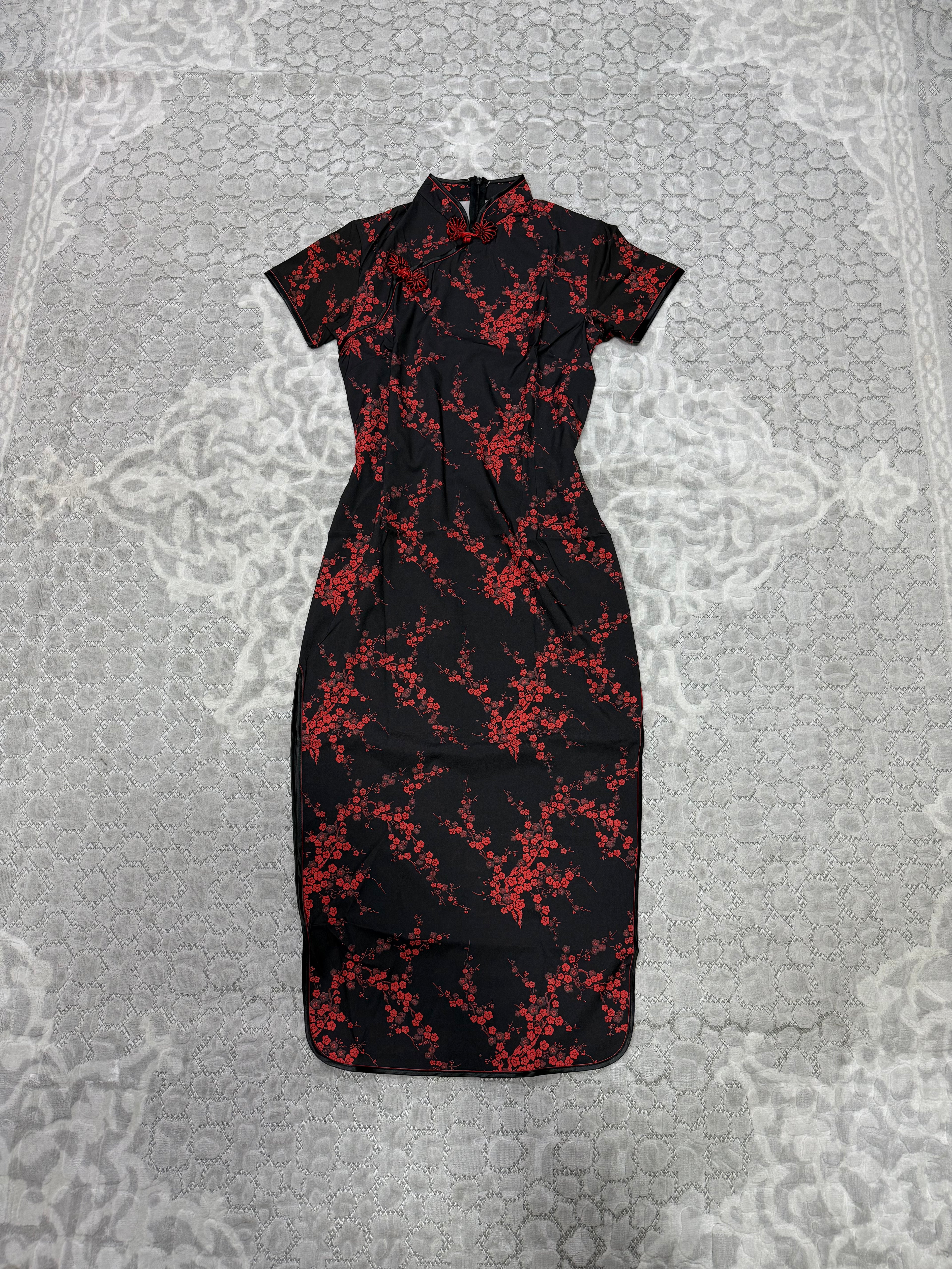 Standard Chinese Dress