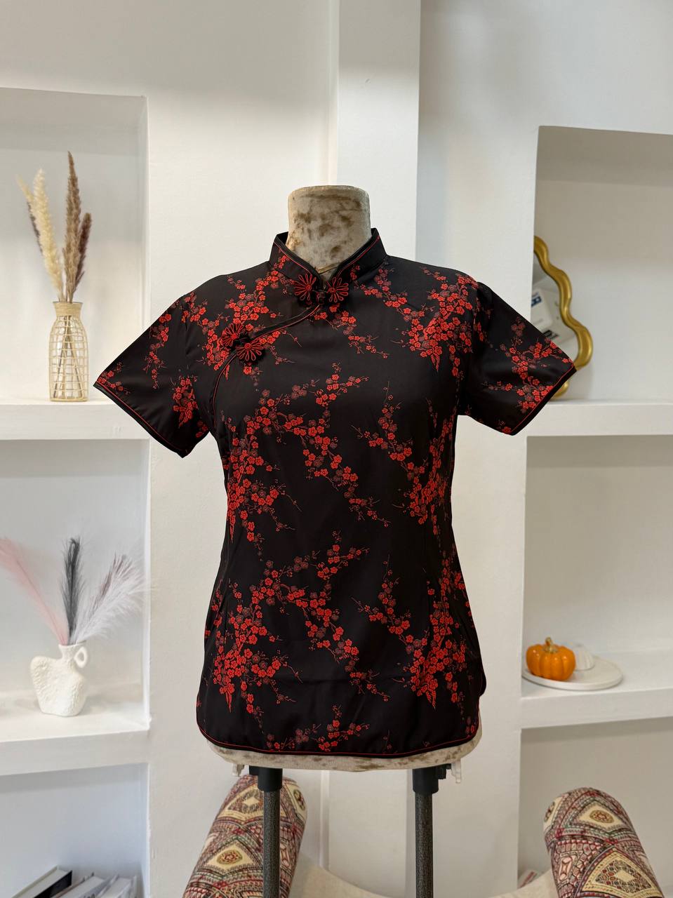Standard Chines Top